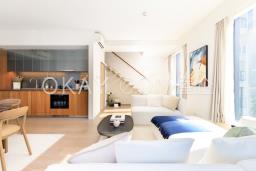 42 Tung Street image 2