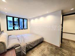 9 Kat On Street image 4