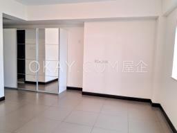 Alpine Court image 8