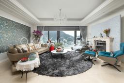 Belleview Place image 1