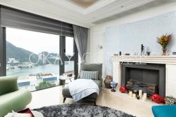 Belleview Place image 6