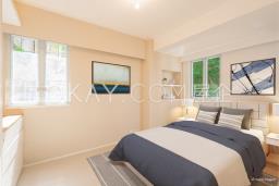 Bellevue Heights image 3