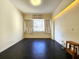 Blue Pool Court image 1