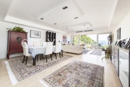 Capital Villa image 1