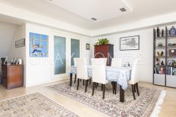 Capital Villa image 10