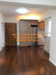 Caravan Court image 1