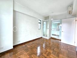 Caroline Garden image 5