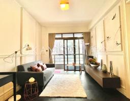 Castle One by V image 2