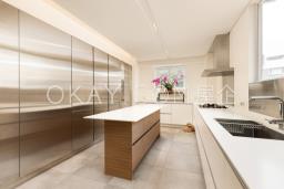 Cliffview Mansions image 6