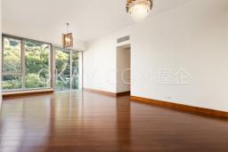 Cluny Park image 3