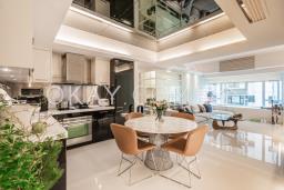 Comfort Gardens image 2