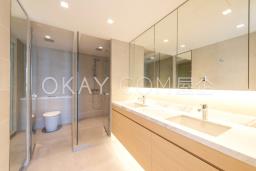 Estoril Court image 6