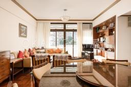 Evergreen Court image 2
