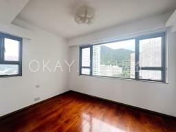 Evergreen Villa image 6