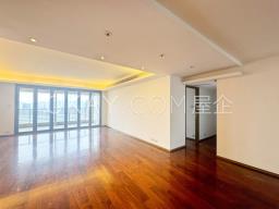 Evergreen Villa image 4