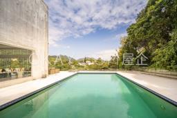 Flamingo Garden image 2