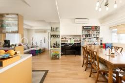 Glamour Court image 8