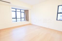 Grand Garden image 5