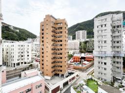 Hawthorn Garden image 3