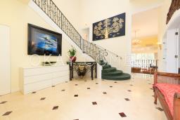 Headland Village - Seabee Lane image 1