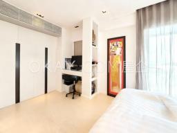 Hillgrove Village - Glamour Court image 10