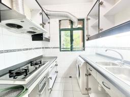 Hillsborough Court image 5