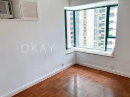 Hillsborough Court image 6