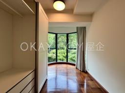 Hillsborough Court image 6