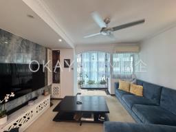 Hilton Towers image 2