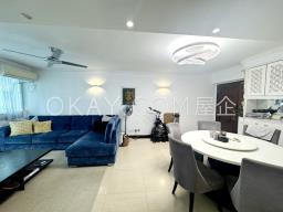 Hilton Towers image 4