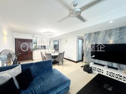 Hilton Towers image 5