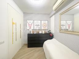 Hing Wah Mansions image 4