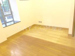 Hollywood Terrace image 6