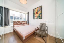 Island Crest image 9