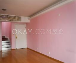 Island Resort image 4