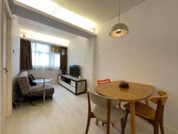 Kar On House image 2