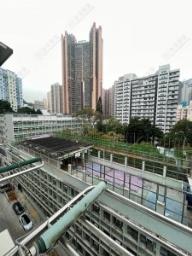 Kar On House image 3