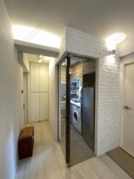 Kar On House image 4