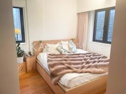 Kent Mansion image 10