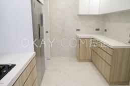 Leon Court image 9
