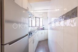 Lilian Court image 7