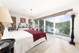 Lobster Bay image 10