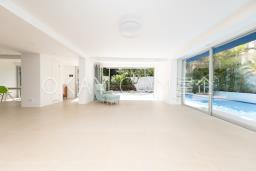 Lung Mei Tsuen Road image 3