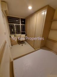 Lung Yan Court image 2