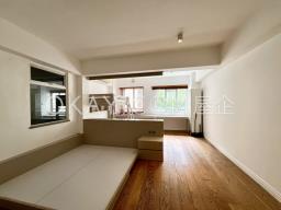 Lungga Mansions image 4