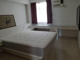 Mandarin Court image 5