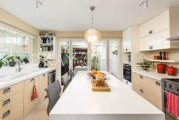 Mang Kung Uk image 7