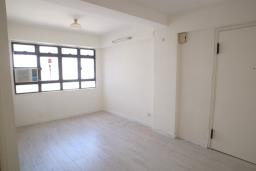 Mui Wo Flats image 1