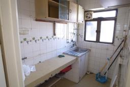 Mui Wo Flats image 3