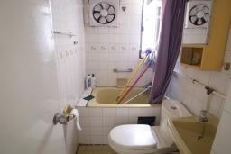 Mui Wo Flats image 6